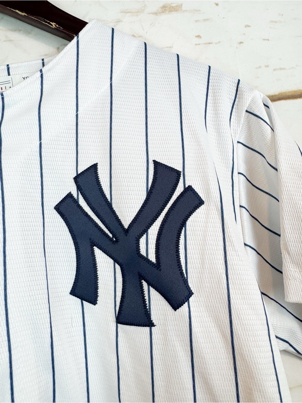 Majestic | New York Yankees Jeter 2 Jersey, Youth Large 14/16 - Picture 4 of 8